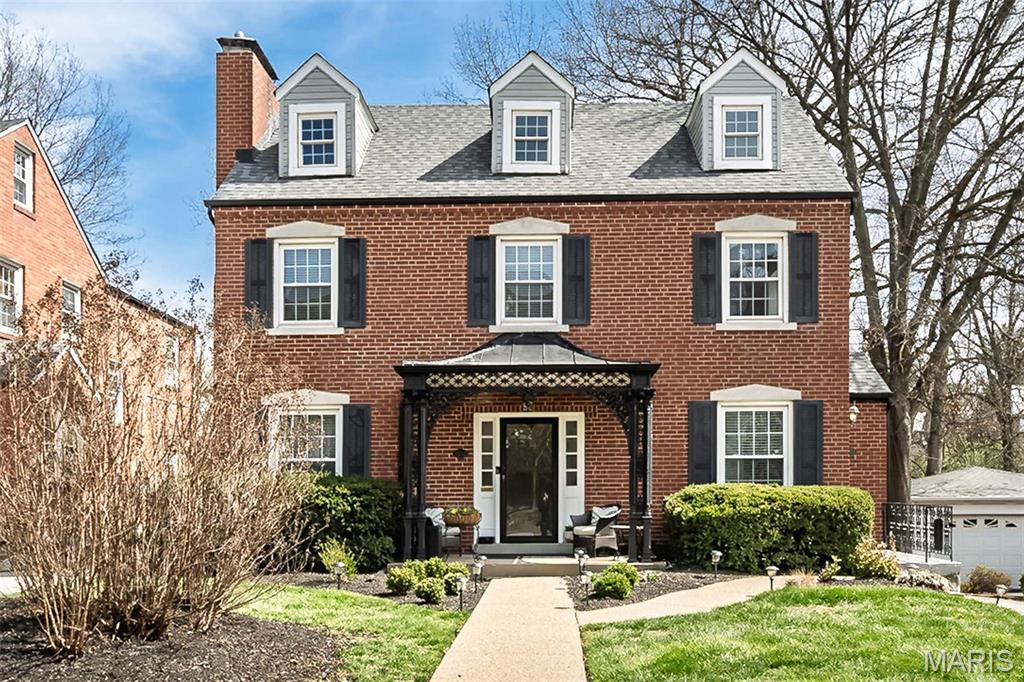 Photo of 1034 E Linden Avenue Richmond Heights MO 63117