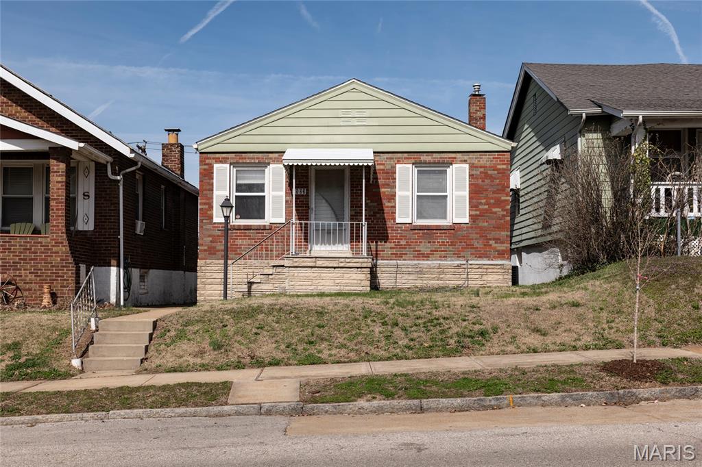 Photo of 4503 Tholozan Avenue St Louis MO 63116