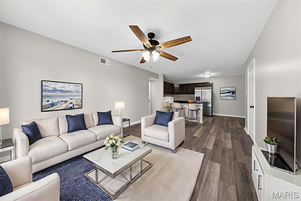 Photo of 5766 Westphalia Lane #B St Louis MO 63129