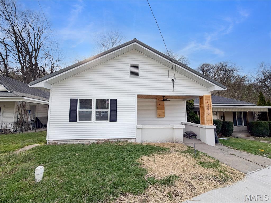 Photo of 1509 Fulton Avenue Hannibal MO 63401