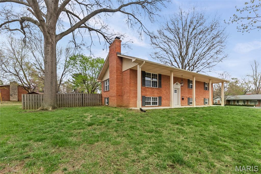 Photo of 10 Fawnlily Belleville IL 62221