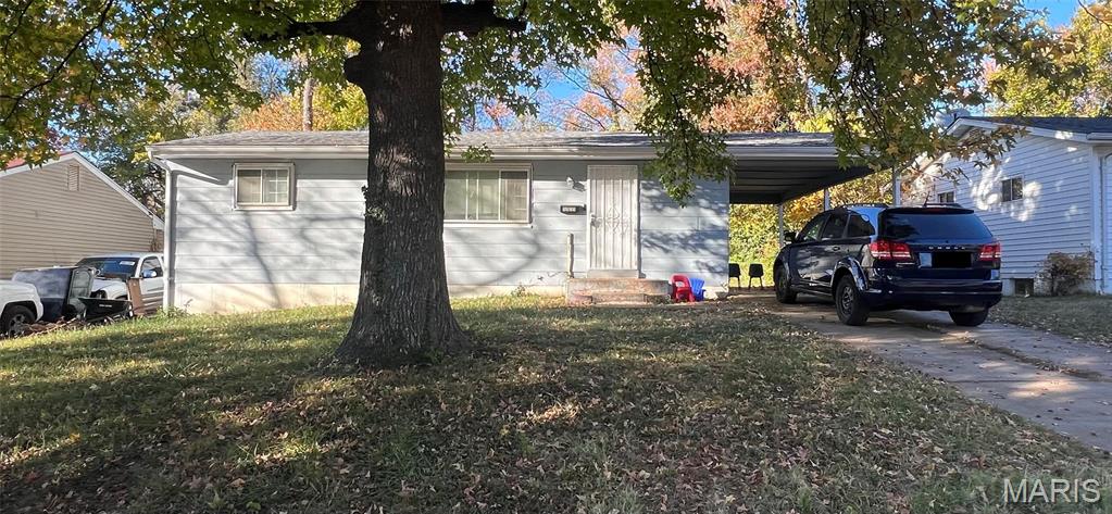 Photo of 9029 Cranberry Lane Normandy MO 63121