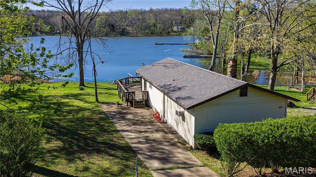 Photo of 697 Parkers Lake Drive Perryville MO 63775