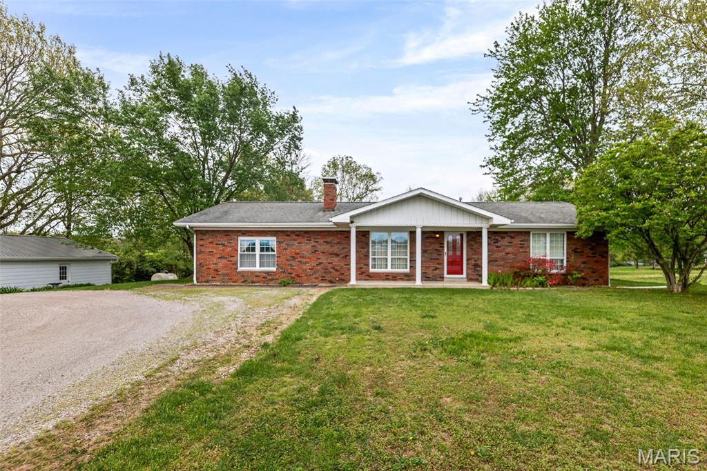 Photo of 10386 Ridge Road Sparta IL 62286