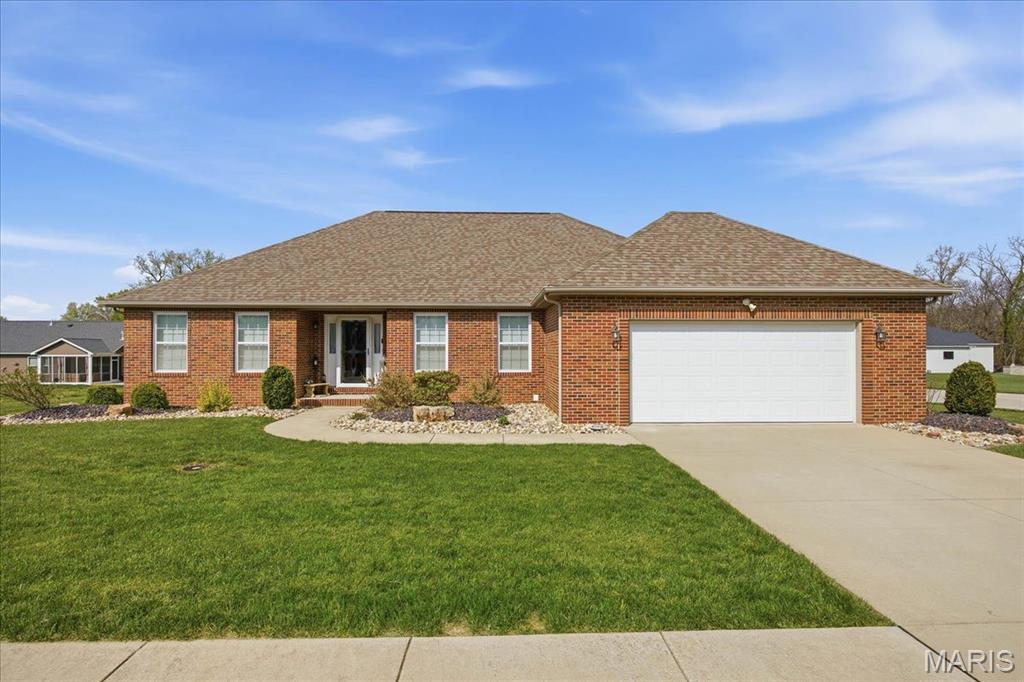 Photo of 716 Wedgewood Lane Trenton IL 62293