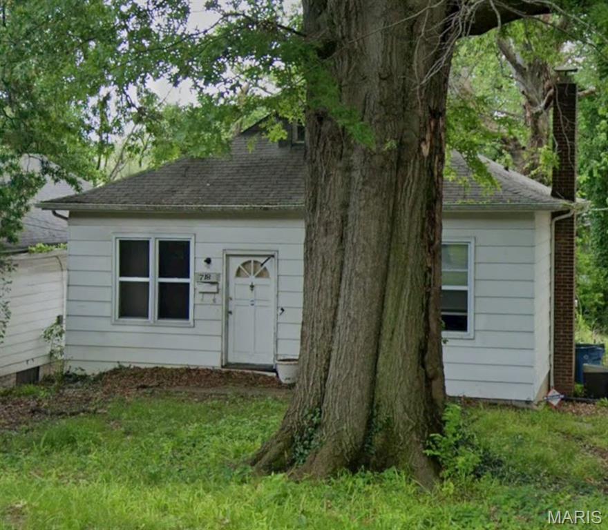 Photo of 7180 Theodore Avenue Jennings MO 63136
