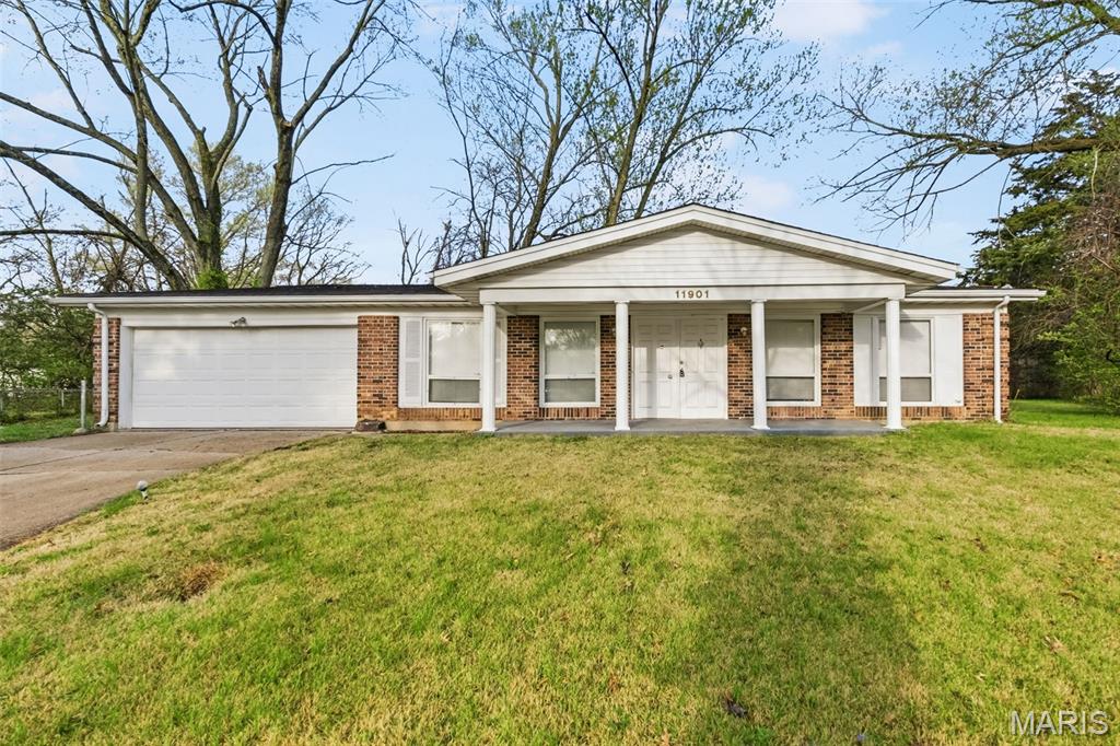Photo of 11901 Rosevalley Lane St Louis MO 63138