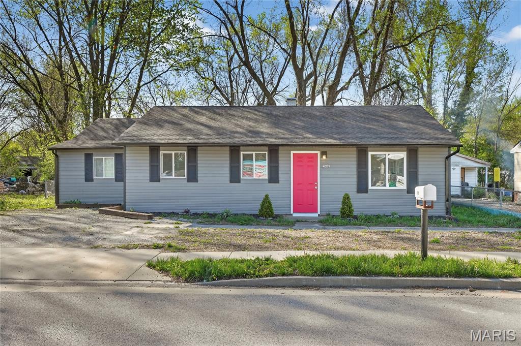 Photo of 2412 Mousette Lane Cahokia IL 62206