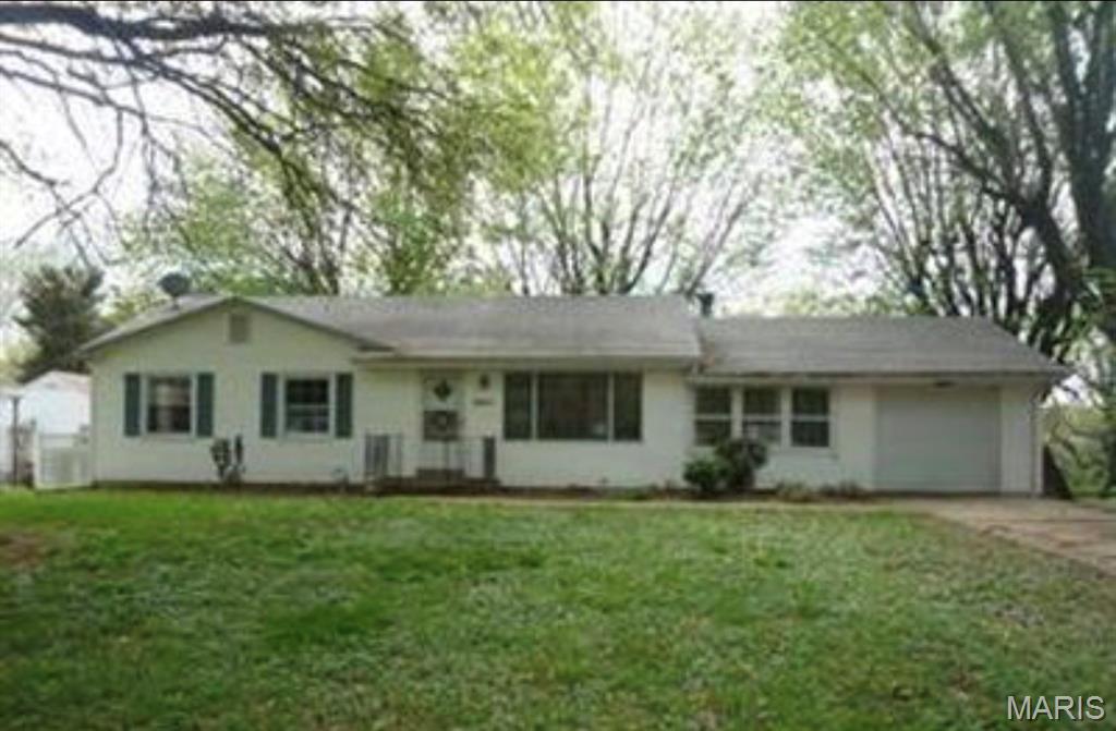 Photo of 12511 Hillview Drive Spanish Lake MO 63138
