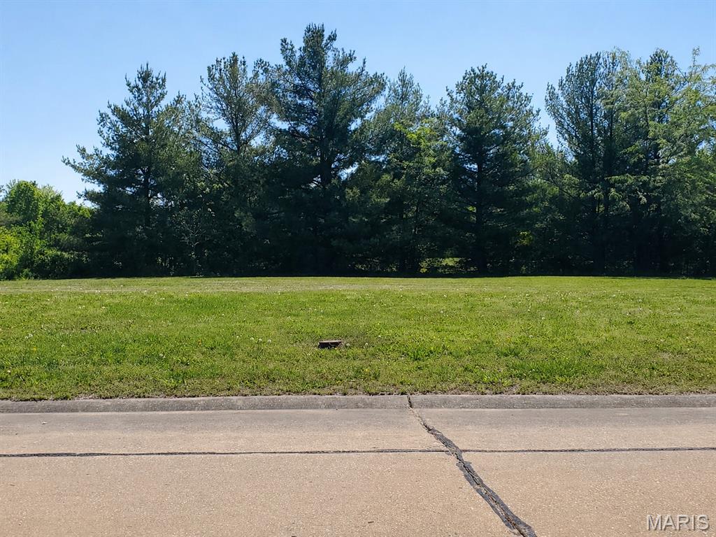 Photo of 3050 Governors Drive Carlyle IL 62231