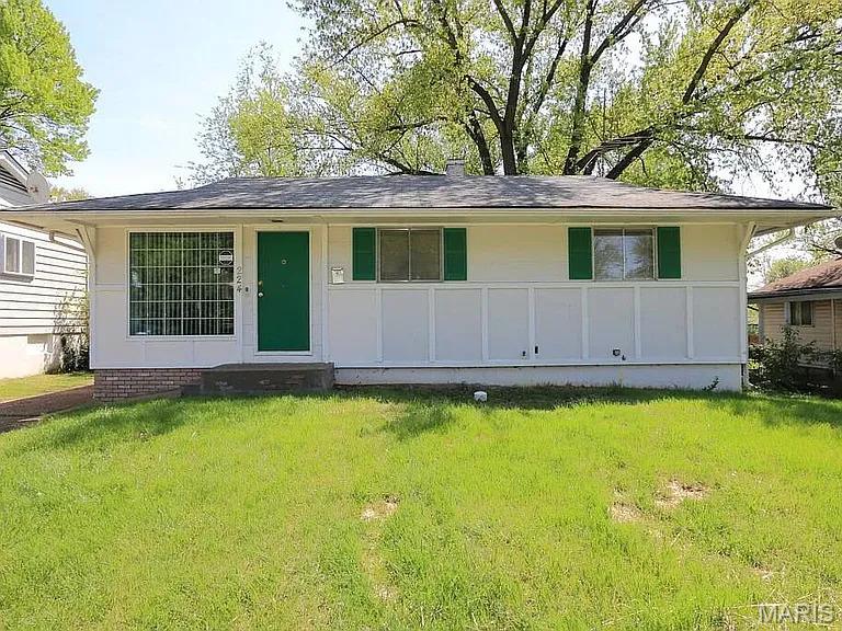 Photo of 224 Roderick Drive St Louis MO 63137