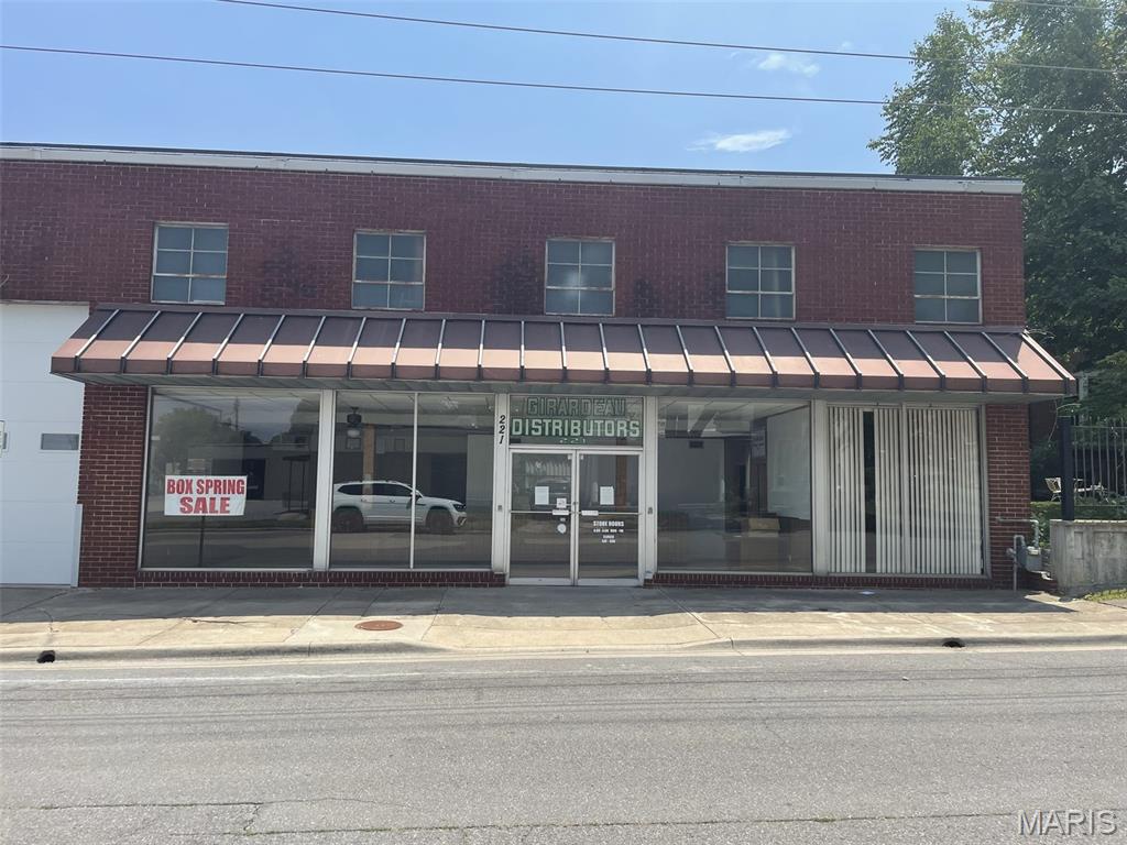 Photo of 211 Merriwether Street Cape Girardeau MO 63703
