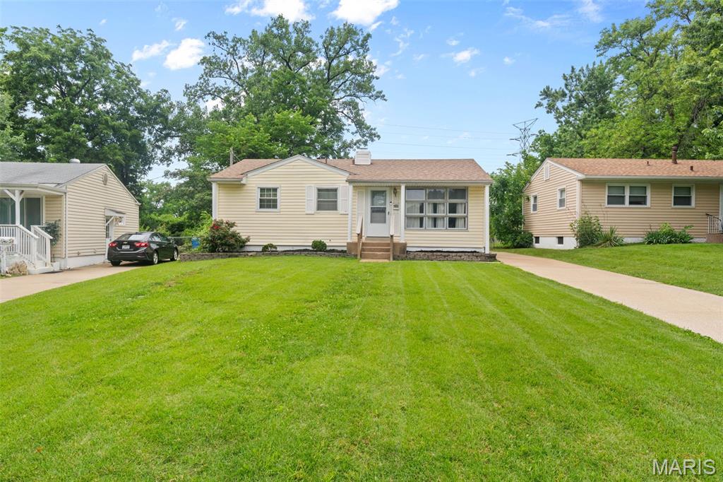 Photo of 165 S Saint Jacques Street Florissant MO 63031