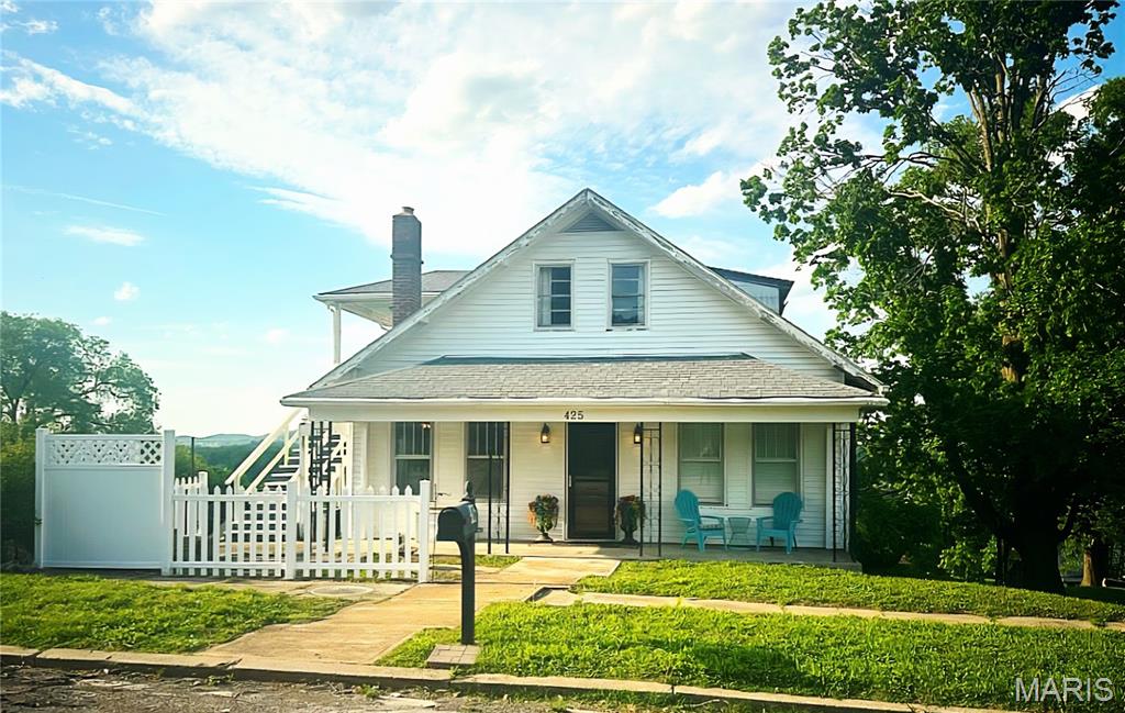 Photo of 423 E 3rd Street Hermann MO 65041