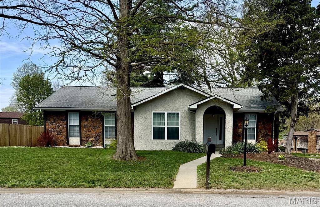 Photo of 302 Berkshire Drive Belleville IL 62223