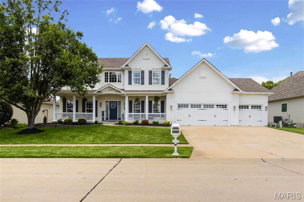 Photo of 1503 Heather Glen Drive Lake St Louis MO 63367