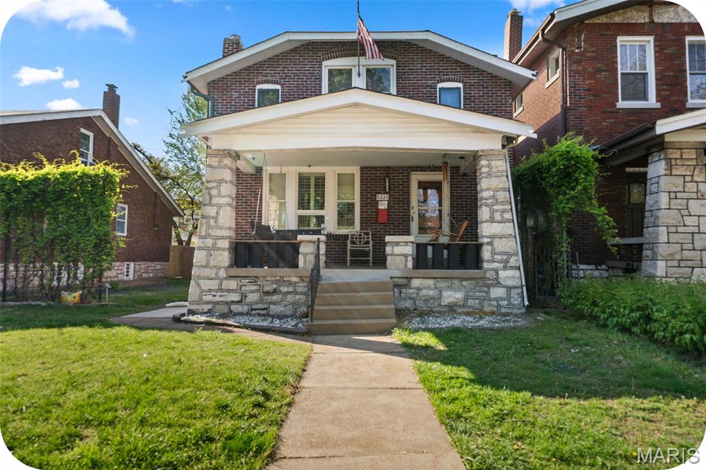Photo of 5221 S Broadway St Louis MO 63111