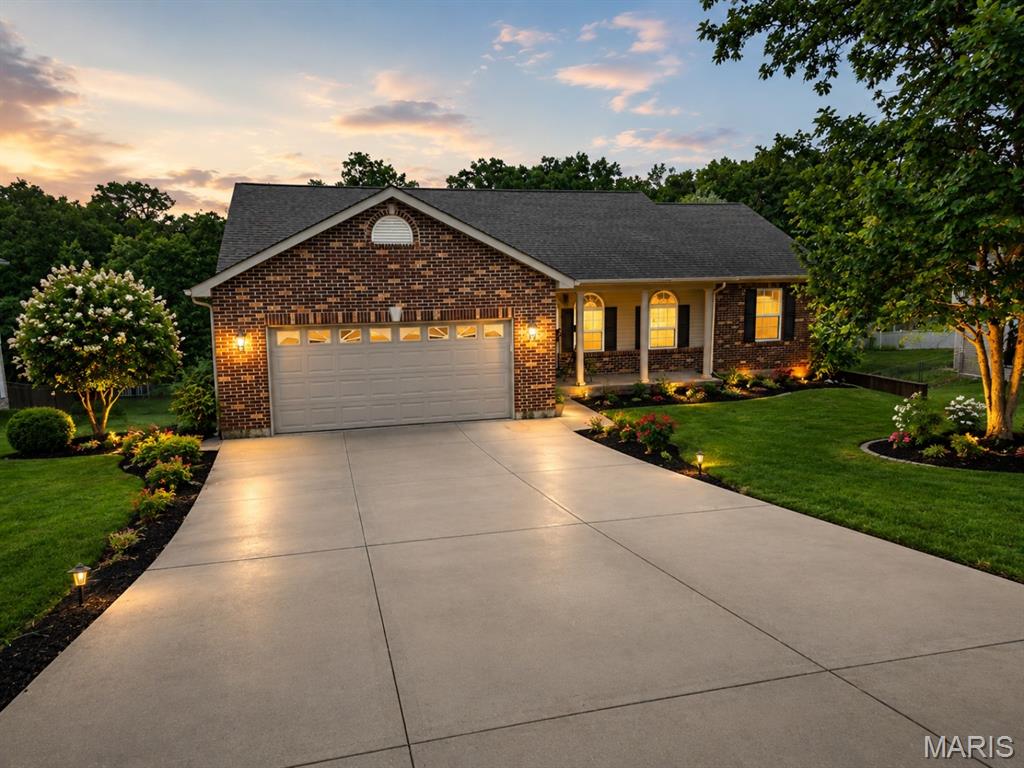 Photo of 217 Scenic Hills Drive De Soto MO 63020