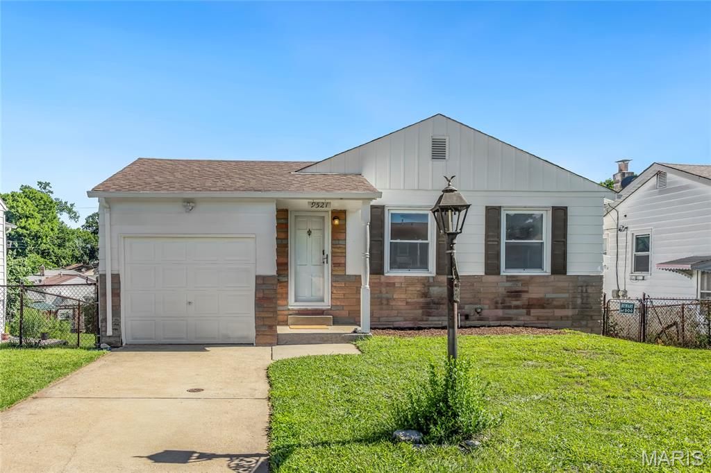 Photo of 9521 Upland Drive Affton MO 63123