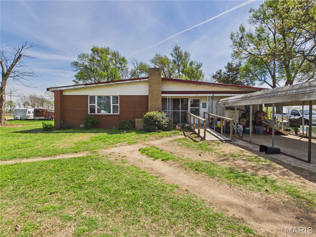 Photo of 640 Bowman Court Bernie MO 63822