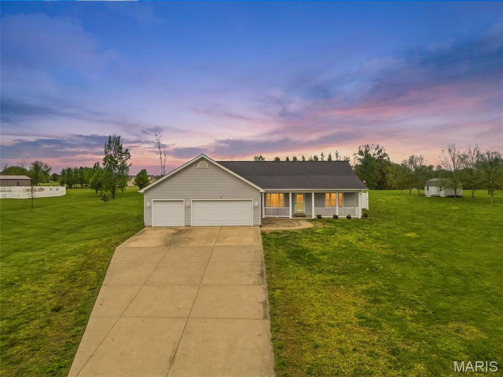 Photo of 211 High Ridge Valley Court Foley MO 63347