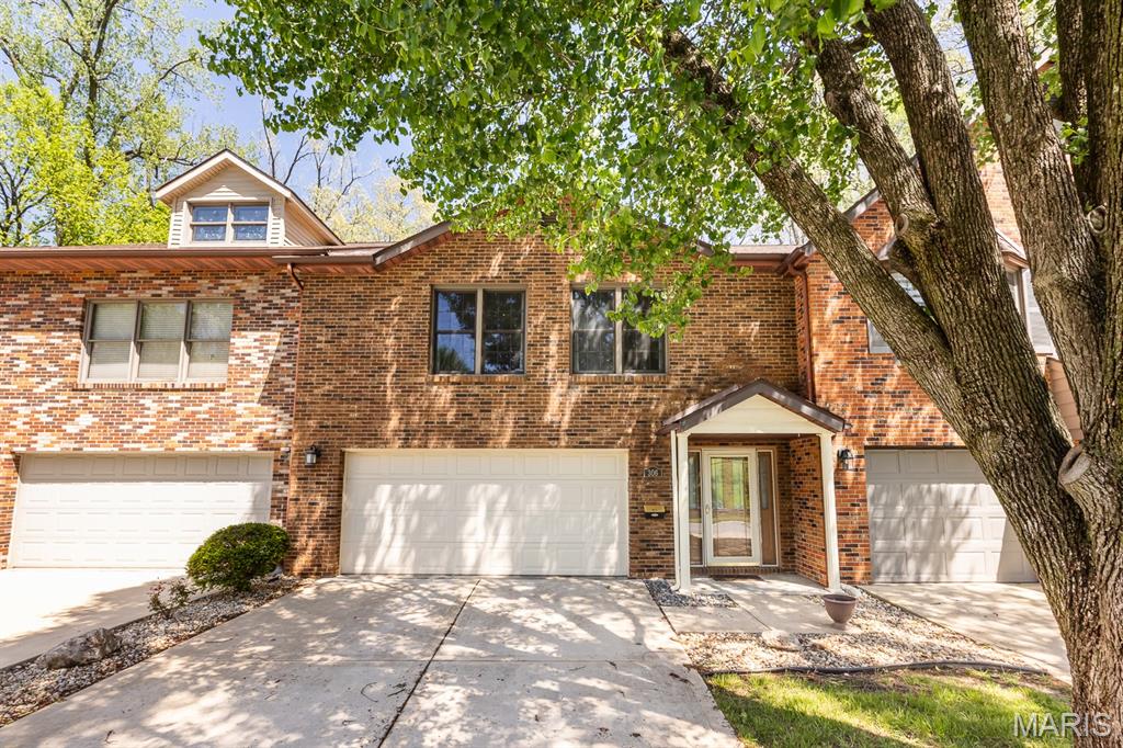 Photo of 306 Northoak Drive Collinsville IL 62234
