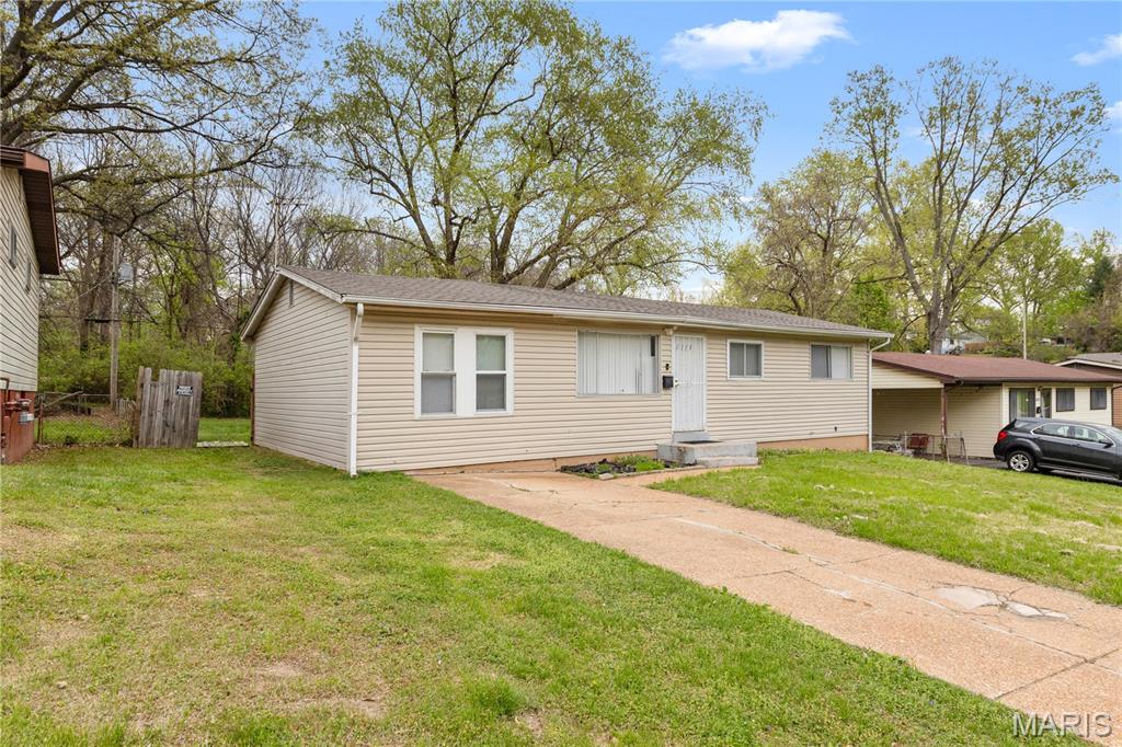 Photo of 4114 Appleberry Lane Unincorporated MO 63121