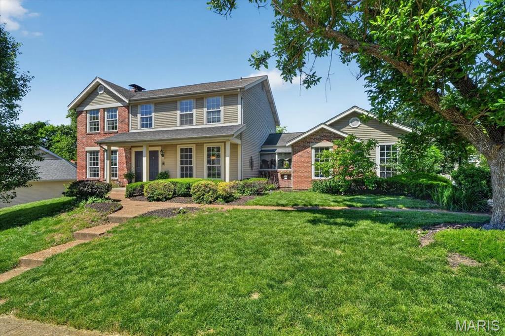Photo of 15327 Grantley Drive Chesterfield MO 63017