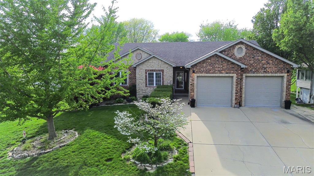 Photo of 315 Westview Drive Edwardsville IL 62025