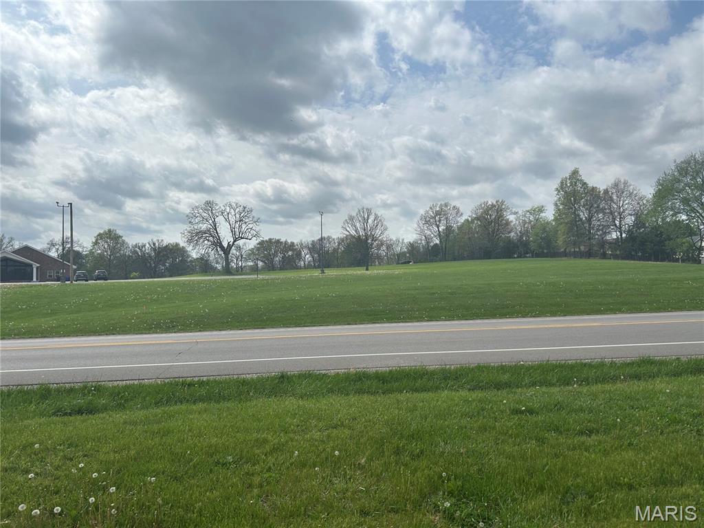 Photo of 21 S Ridge Rd. (Hwy 47-4.5 acres M/L) Troy MO 63379