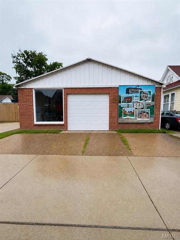 Photo of 705 Georgia Street Louisiana MO 63353