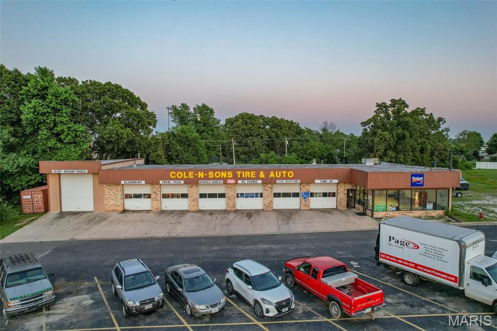 Photo of 935 S Jefferson Avenue Lebanon MO 65536