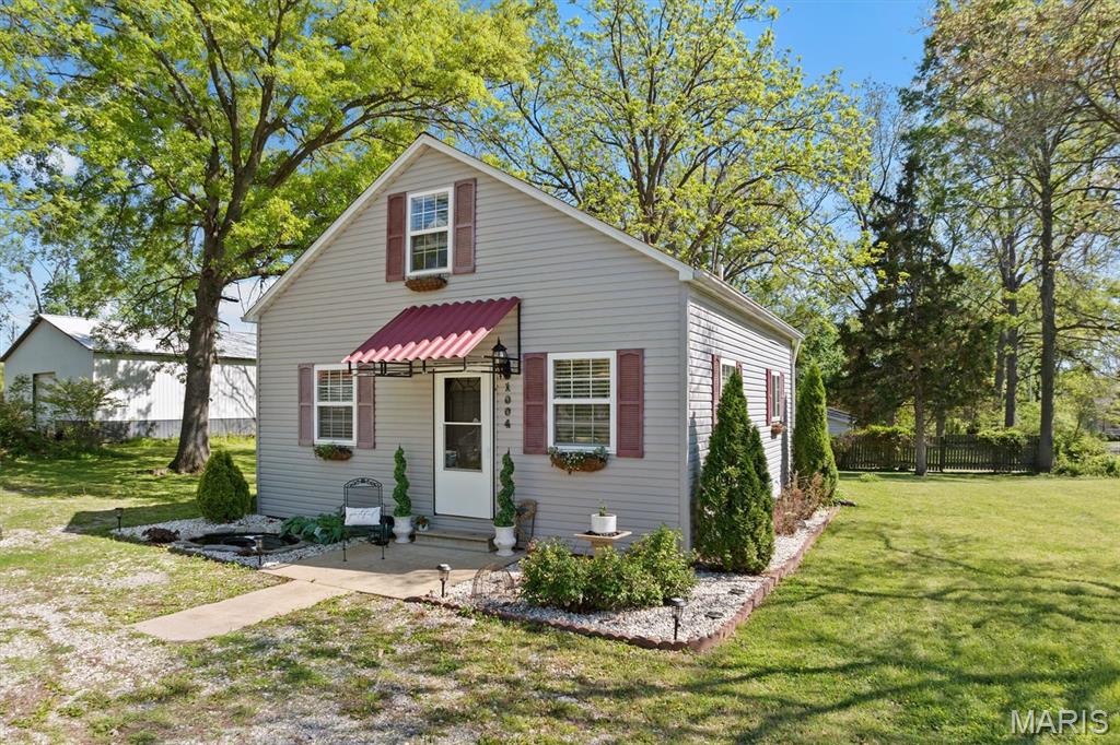 Photo of 1004 N Okaw Street Okawville IL 62271