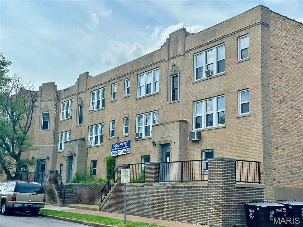 Photo of 5001 S Grand Boulevard St Louis MO 63111