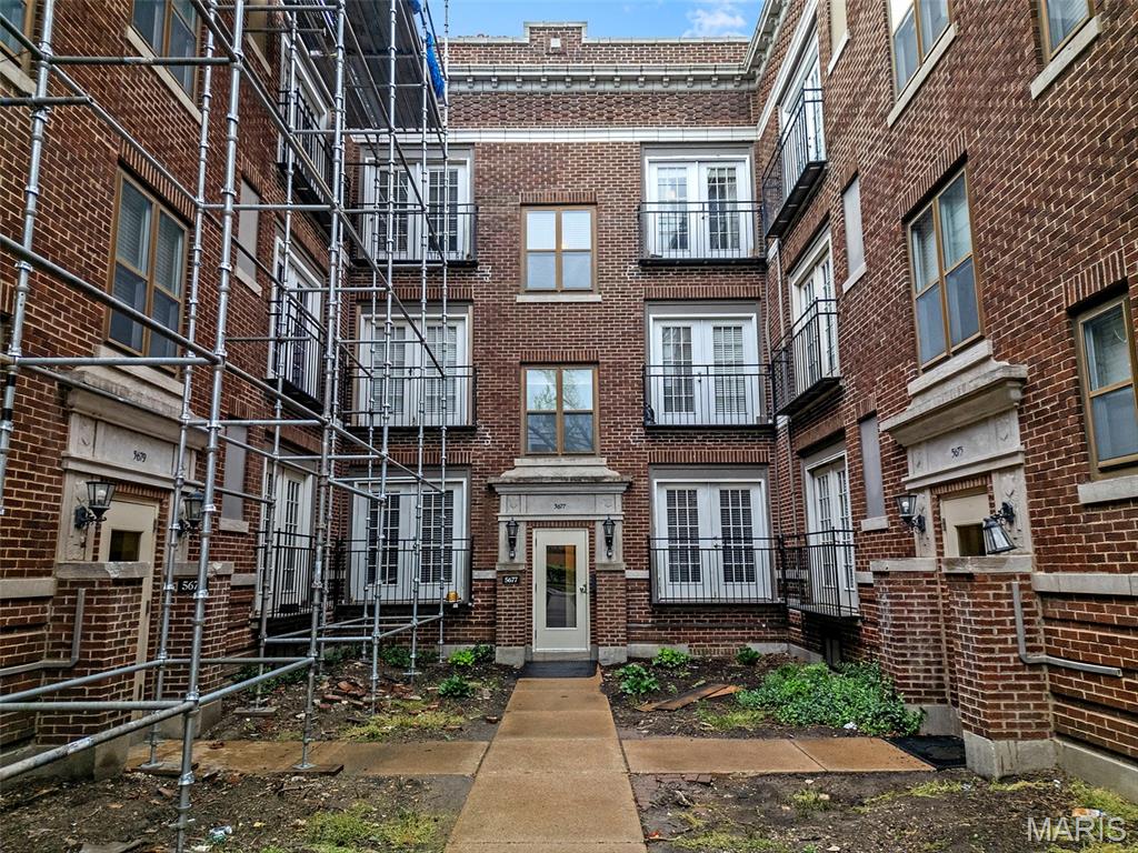 Photo of 5677 Waterman Boulevard #11 St Louis MO 63112