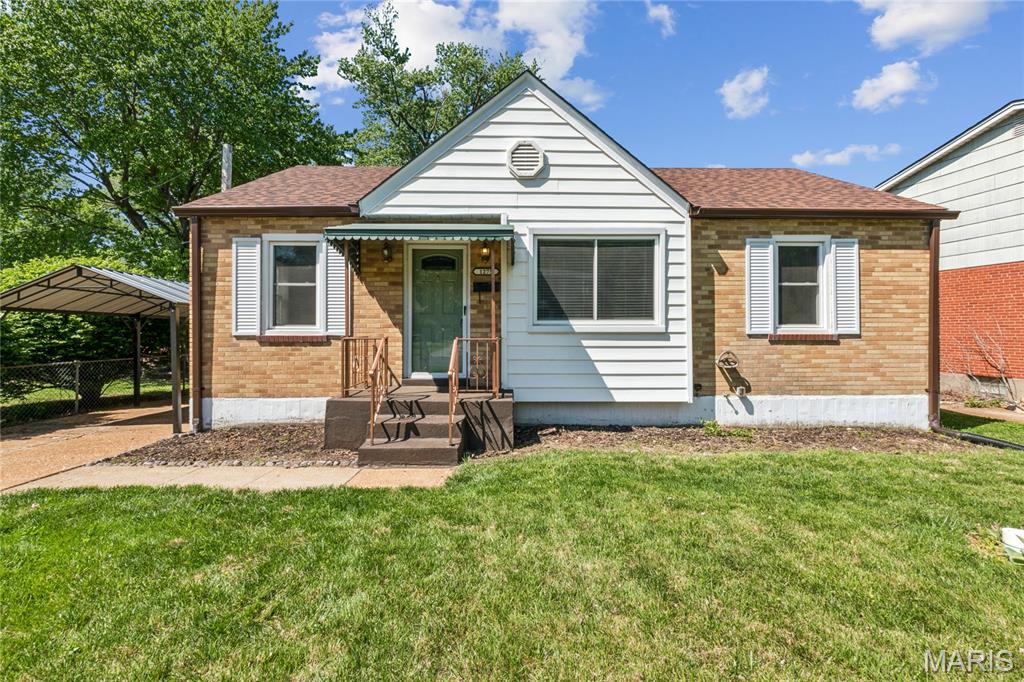 Photo of 1275 St Mark Drive Florissant MO 63031