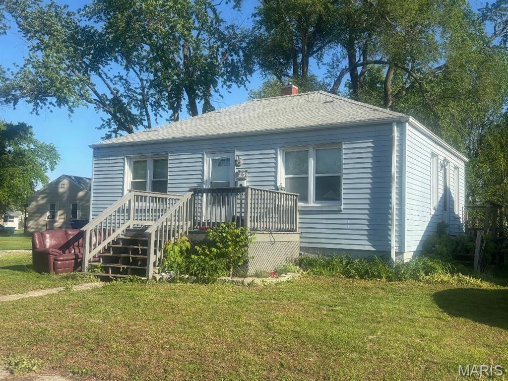 Photo of 261 Victory Drive East Alton IL 62024