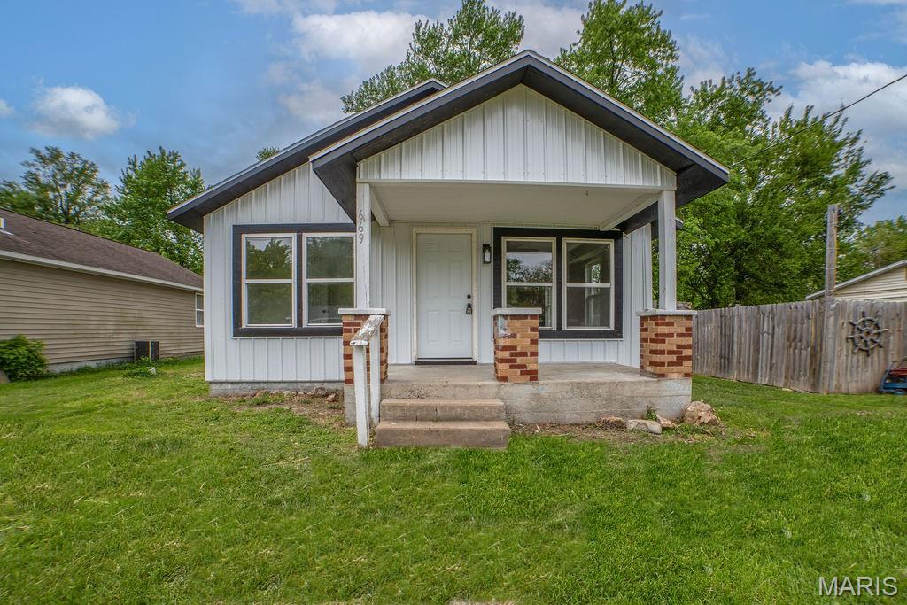 Photo of 669 Bennett Street Lebanon MO 65536