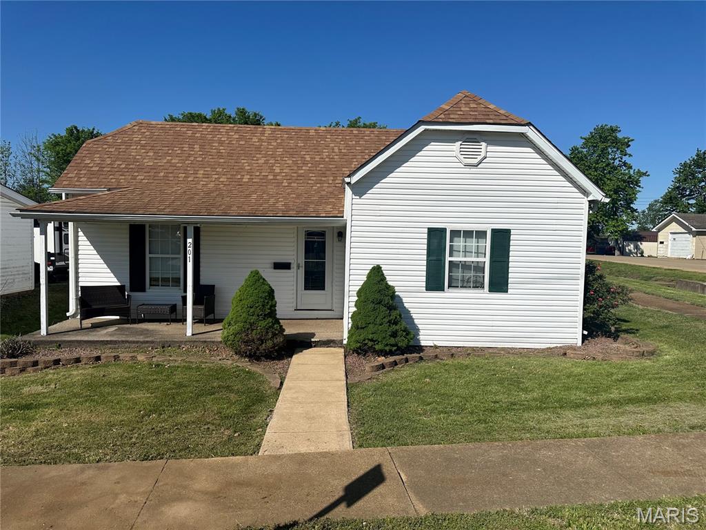 Photo of 201 S School Street Desloge MO 63601