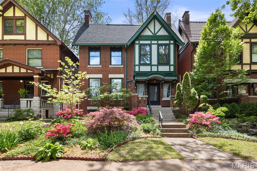 Photo of 6124 Westminster Place St Louis MO 63112