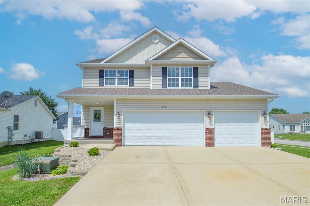 Photo of 1153 Gulfstream Way Mascoutah IL 62258