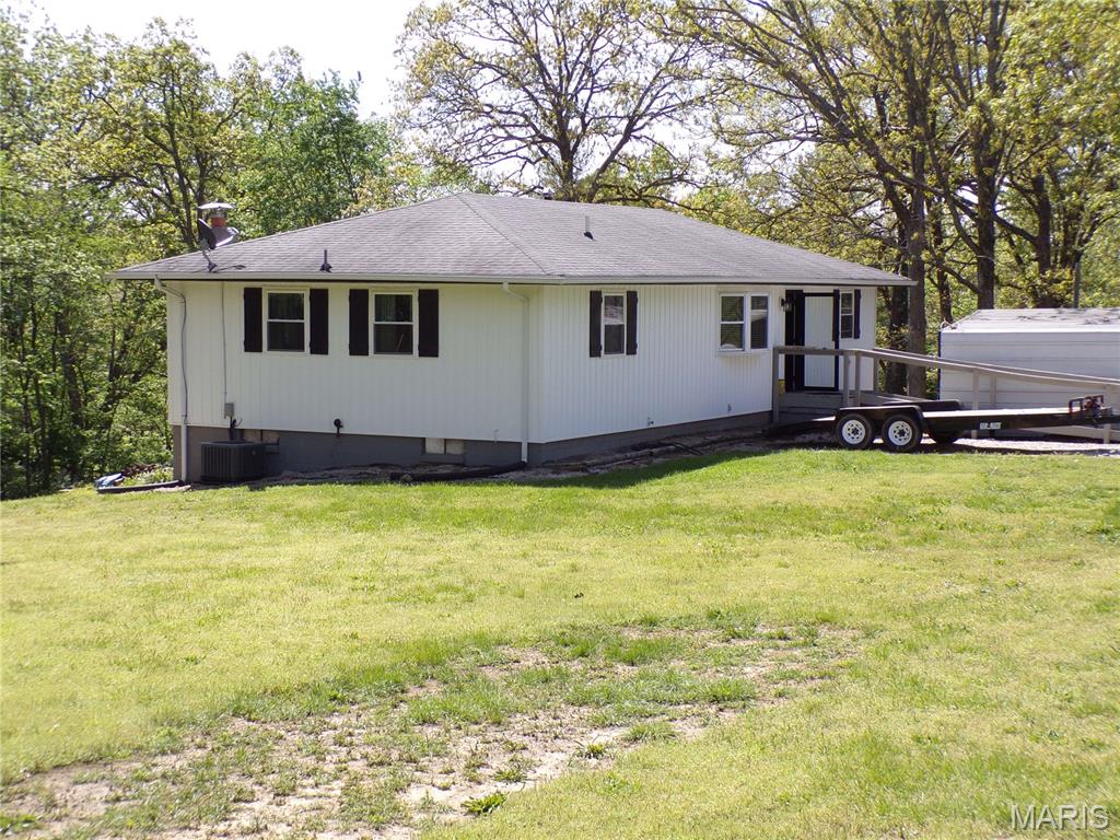 Photo of 75 Dogwood Lane Steelville MO 65565