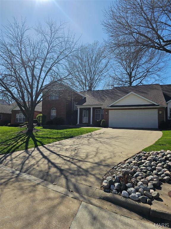 Photo of 128 Knollwood Quincy IL 62301