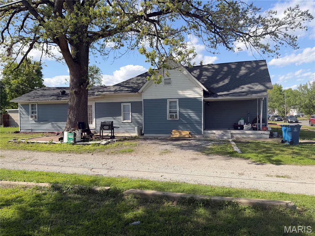 Photo of 1713 Spruce Street Granite City IL 62040