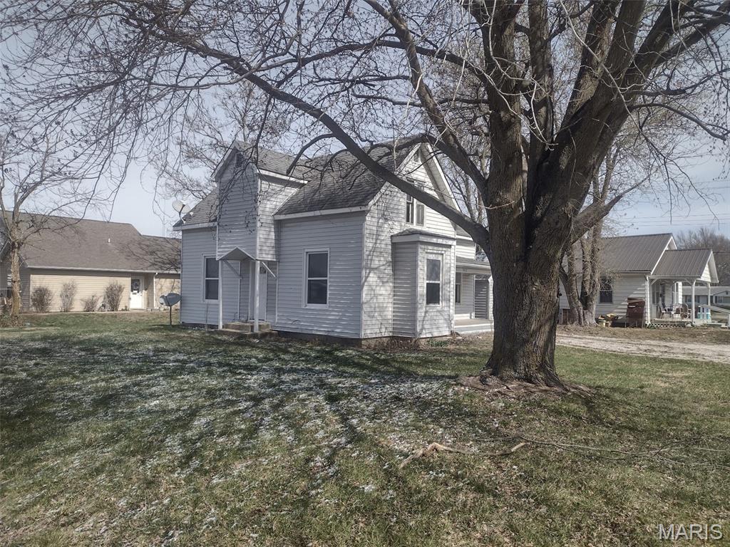 Photo of 702 N Allen Street Montgomery City MO 63361