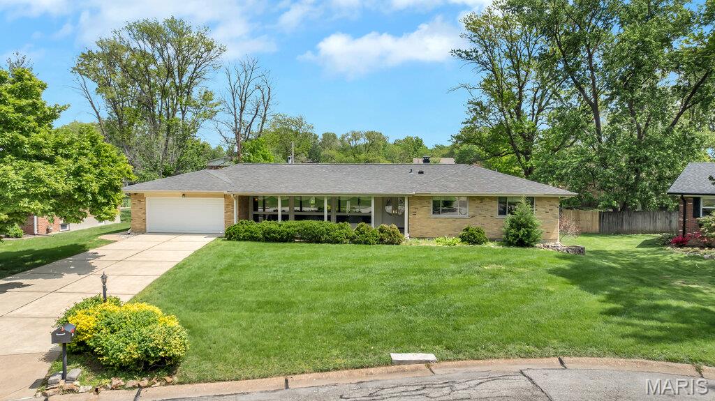 Photo of 56 Lincord Drive St Louis MO 63128