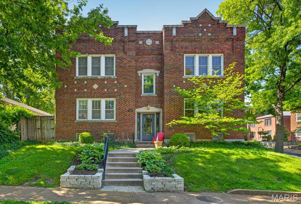 Photo of 6636 San Bonita Avenue #2W Clayton MO 63105
