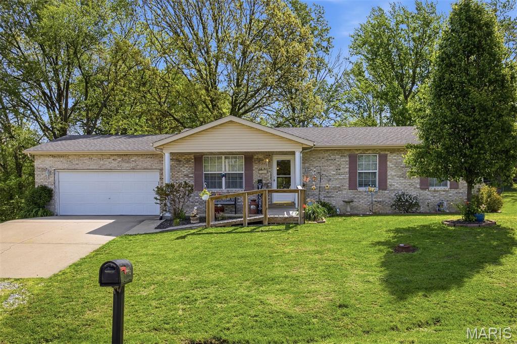 Photo of 446 N Oak Street Trenton IL 62293