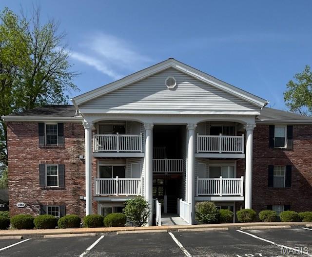 Photo of 1942 Marine Terrace Drive #G St Louis MO 63146