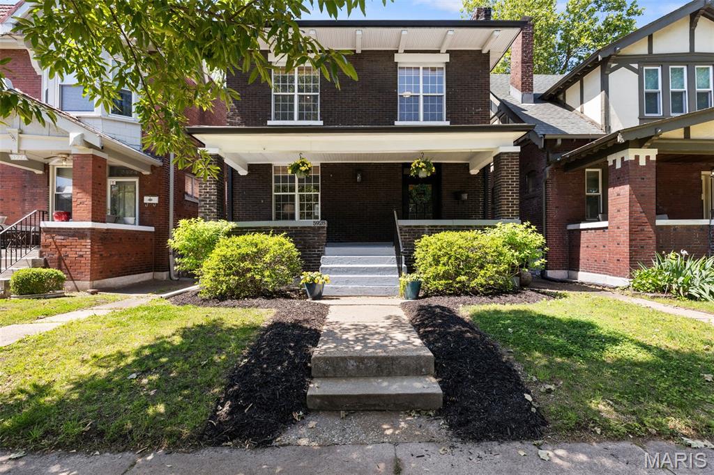 Photo of 5928 De Giverville Avenue St Louis MO 63112